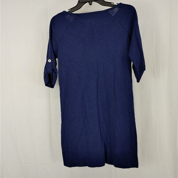 Lilly Pulitzer Camie Boatneck 3/4 Sleeve Shift Tee Dress Solid Navy XS.
Armpit t - Picture 7 of 7